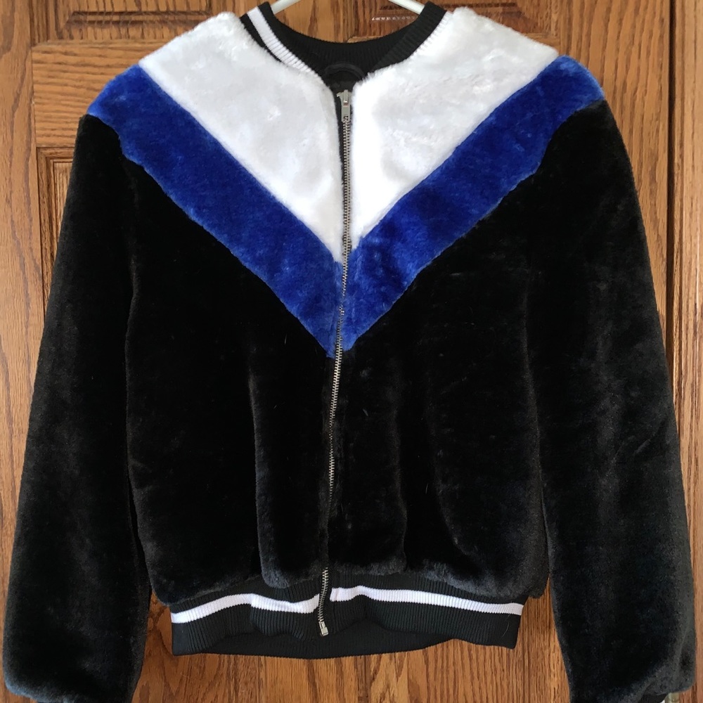 2000s y2k fuzzy bomber jacket